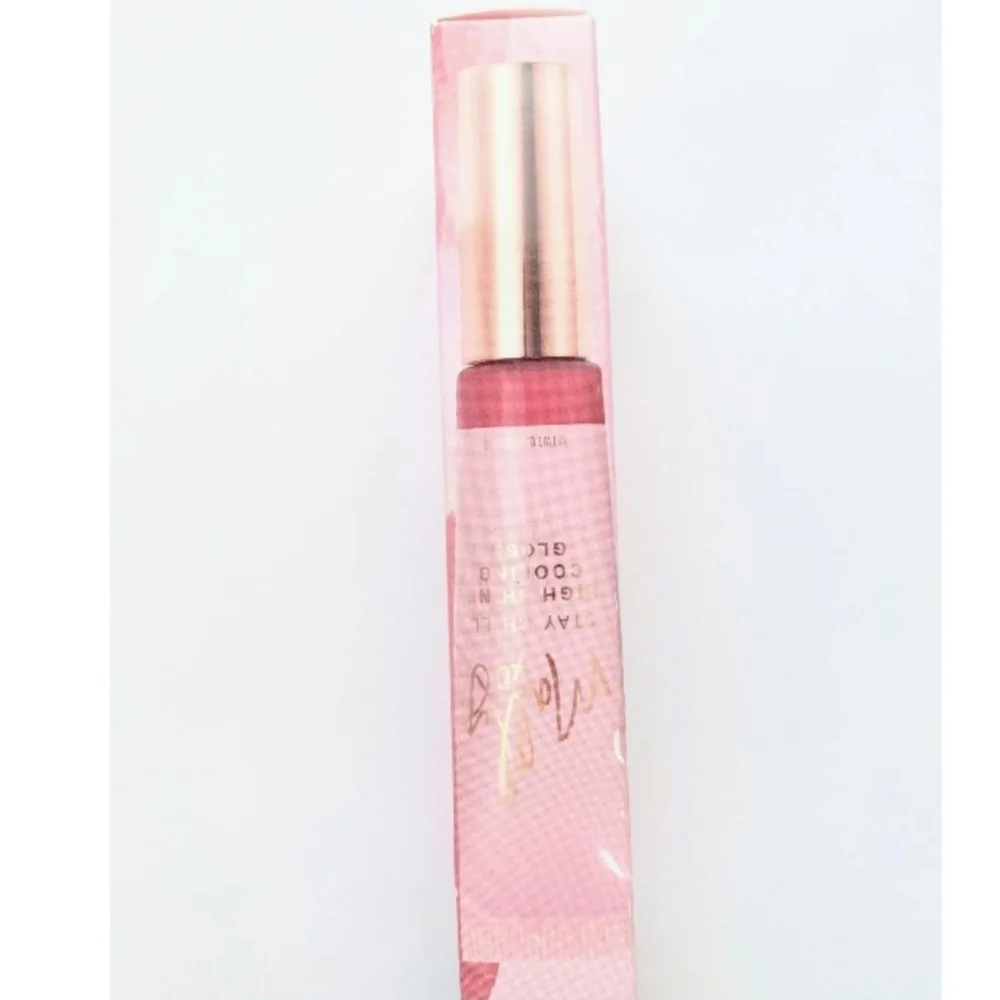 Mally Beauty Stay Chill Brrr! Blossom High Shine Cooling Lip Gloss